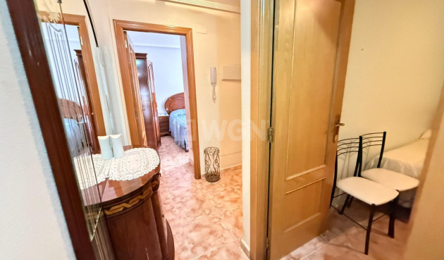 Resale - Apartment / flat - Torrevieja - Playa del Cura