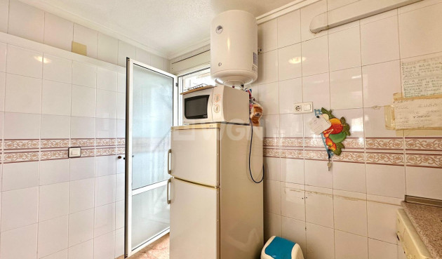 Resale - Bungalow - Torrevieja - El Limonar