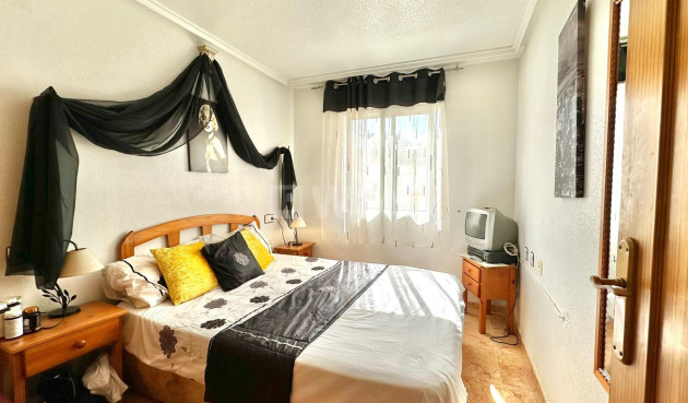 Resale - Bungalow - Torrevieja - El Limonar