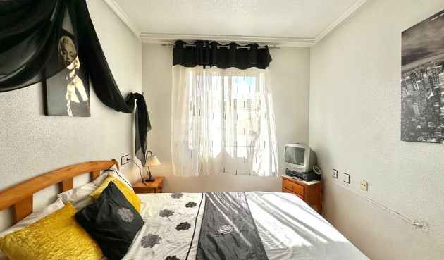 Resale - Bungalow - Torrevieja - El Limonar