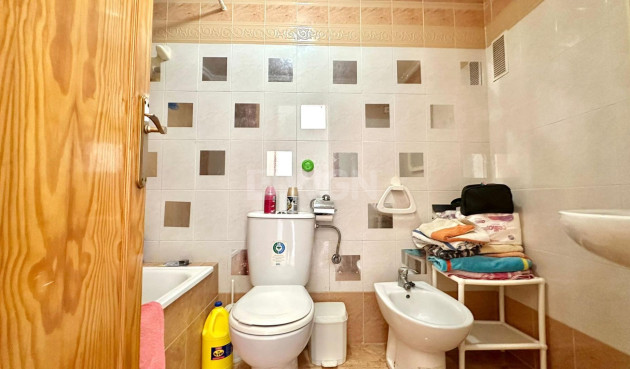 Resale - Bungalow - Torrevieja - El Limonar