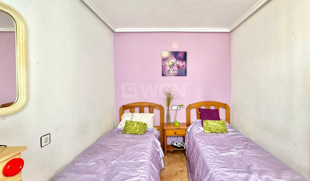 Resale - Bungalow - Torrevieja - El Limonar