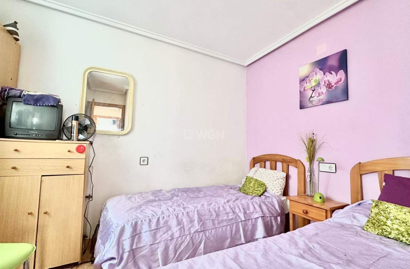 Resale - Bungalow - Torrevieja - El Limonar