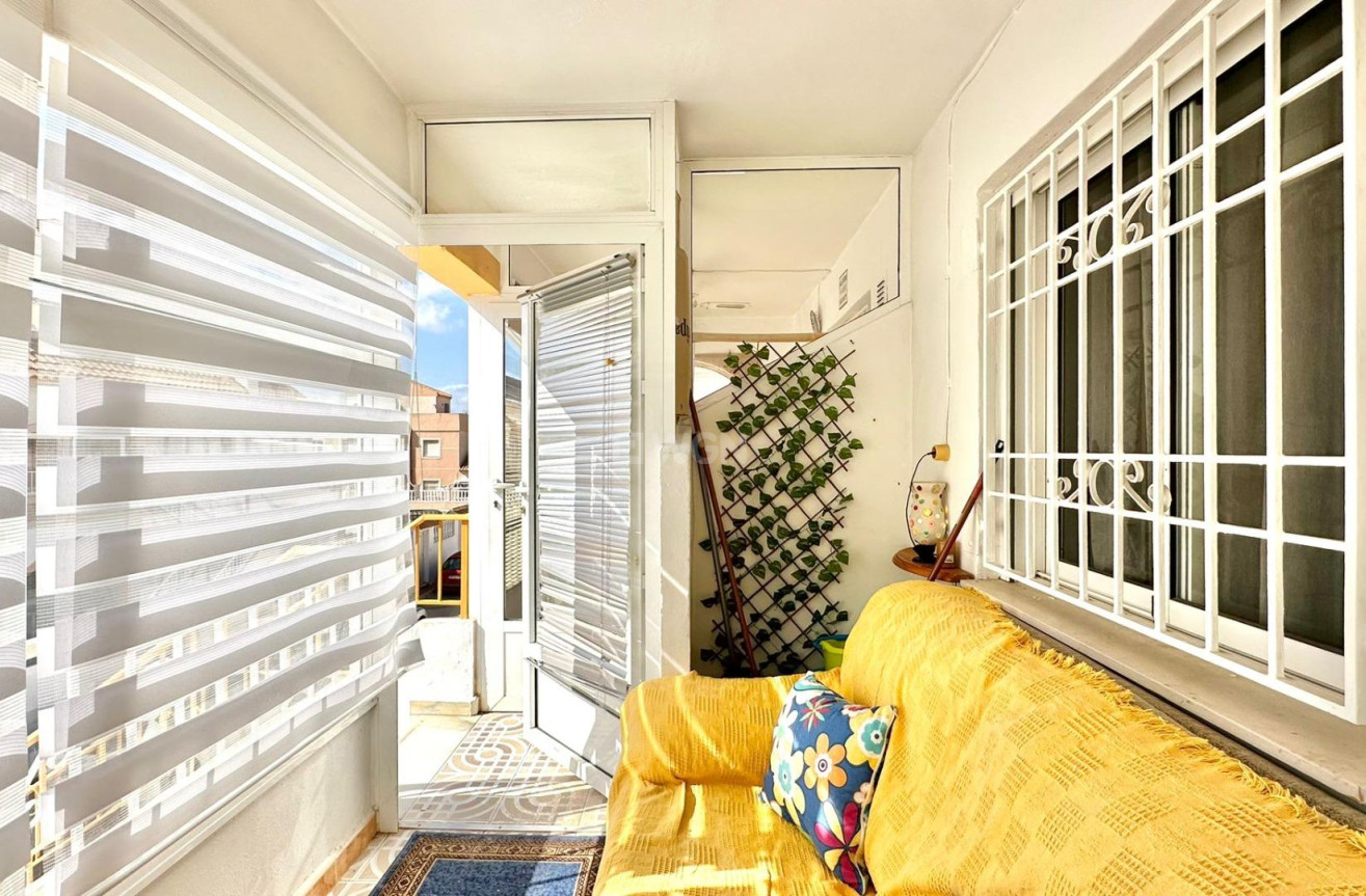 Resale - Bungalow - Torrevieja - El Limonar