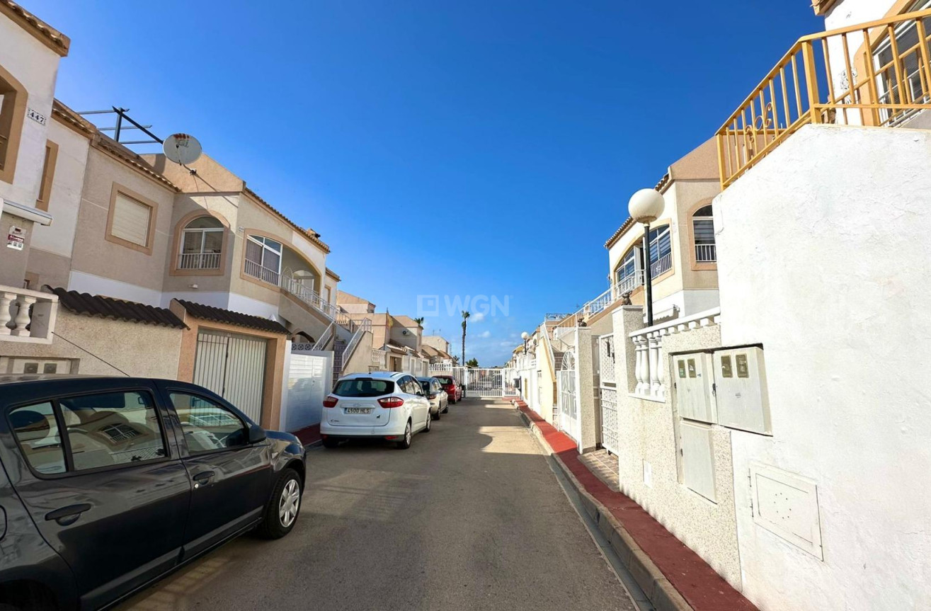 Resale - Bungalow - Torrevieja - El Limonar