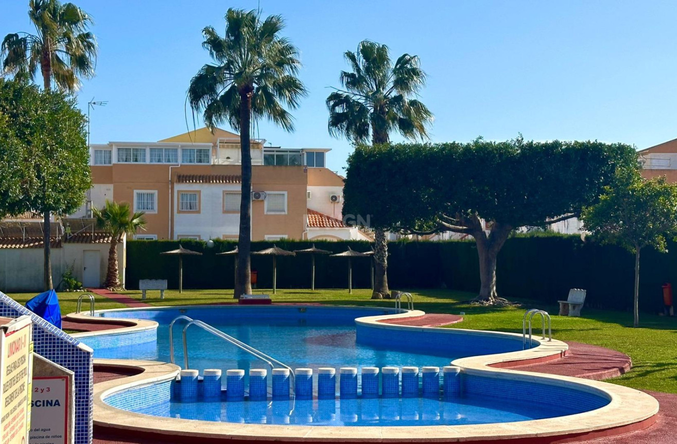 Resale - Bungalow - Torrevieja - El Limonar