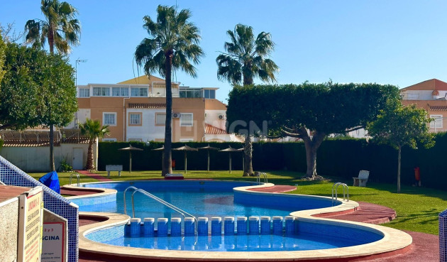 Resale - Bungalow - Torrevieja - El Limonar