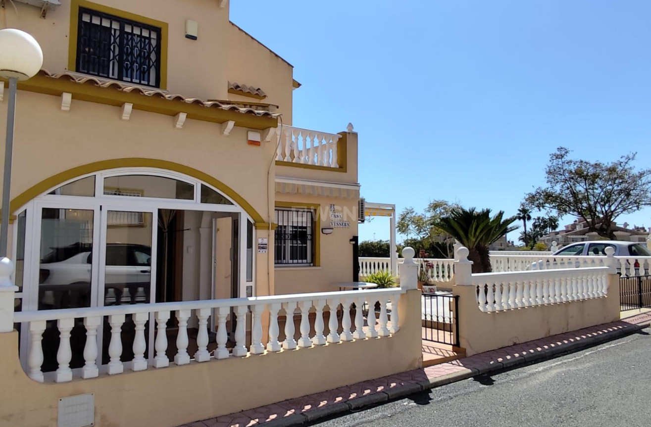 Resale - Bungalow - Orihuela - Urbanización Perla Del Mar