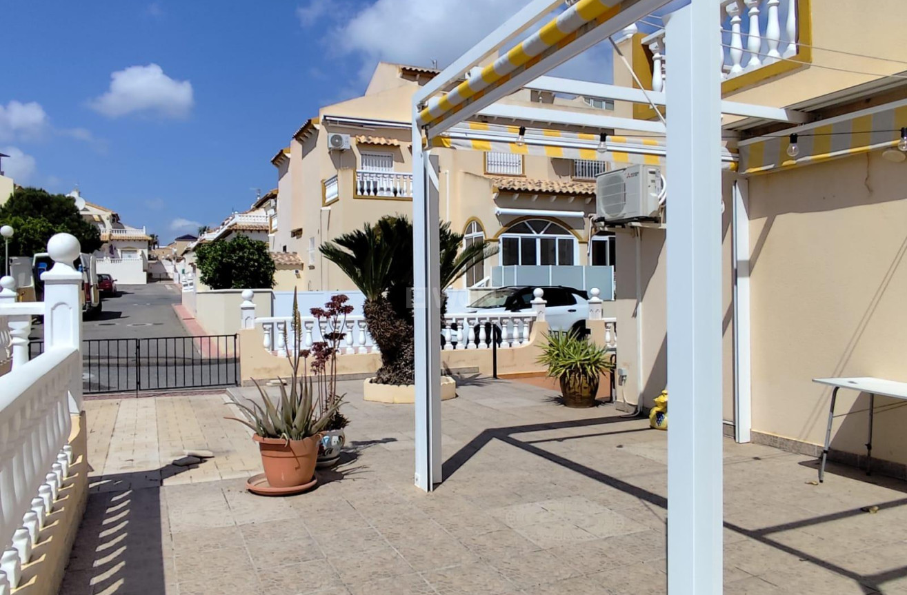 Resale - Bungalow - Orihuela - Urbanización Perla Del Mar