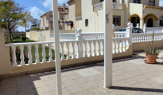 Resale - Bungalow - Orihuela - Urbanización Perla Del Mar
