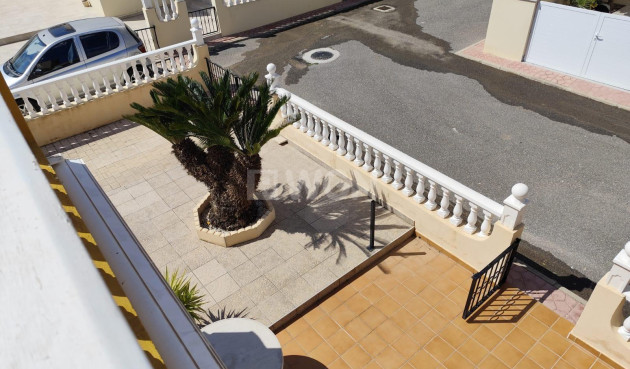 Resale - Bungalow - Orihuela - Urbanización Perla Del Mar