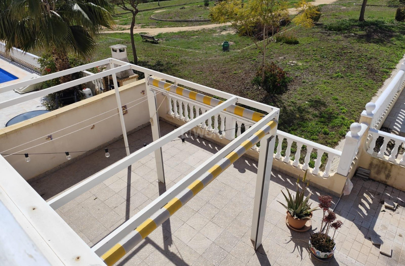 Resale - Bungalow - Orihuela - Urbanización Perla Del Mar