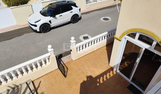Resale - Bungalow - Orihuela - Urbanización Perla Del Mar