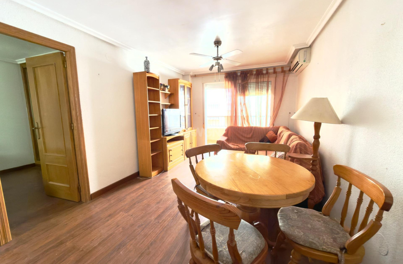 Wiederverkauf - Wohnung - Torrevieja - PARQUE DE LAS NACIONES