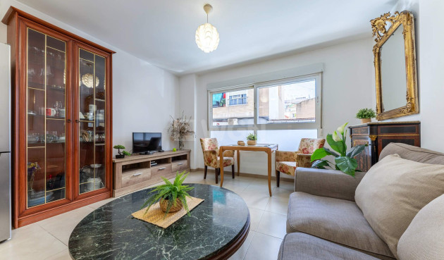 Odsprzedaż - Mieszkanie w bloku - Alicante - Carolinas Bajas