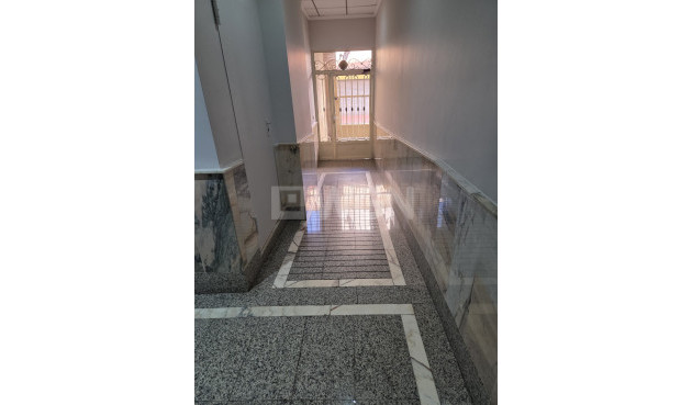 Reventa - Apartamento / piso - Torrevieja - Costa Blanca