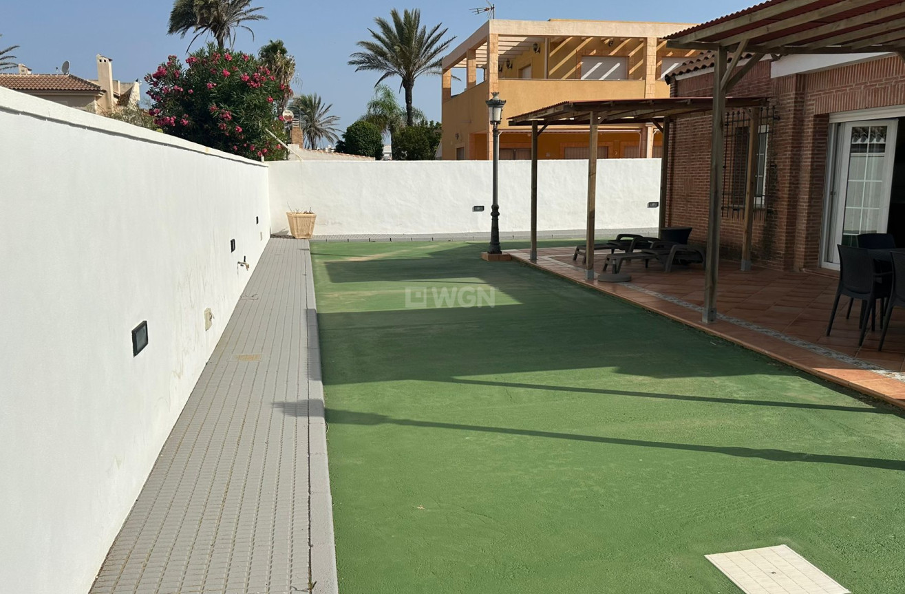 Resale - Villa - La Manga del Mar Menor - Costa Calida