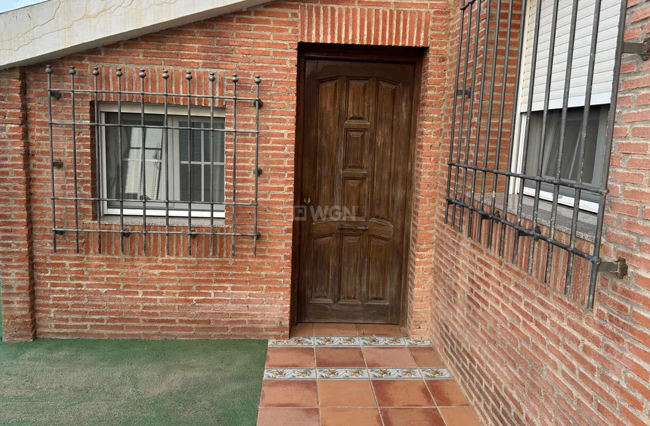 Resale - Villa - La Manga del Mar Menor - Costa Calida