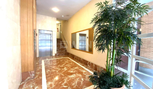 Resale - Apartment / flat - Alicante - Costa Blanca