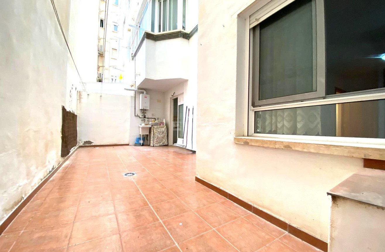 Resale - Apartment / flat - Alicante - Costa Blanca