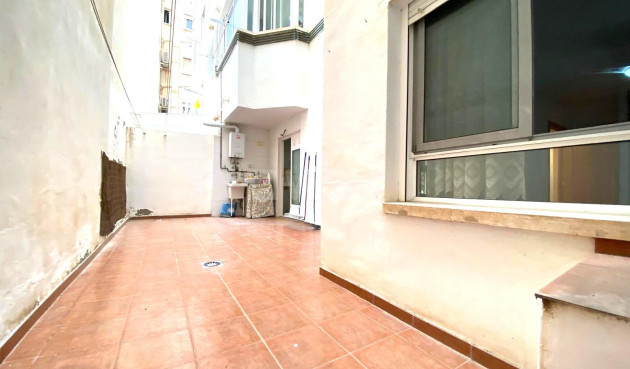 Resale - Apartment / flat - Alicante - Costa Blanca