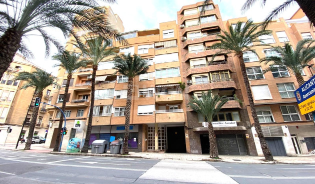 Resale - Apartment / flat - Alicante - Costa Blanca