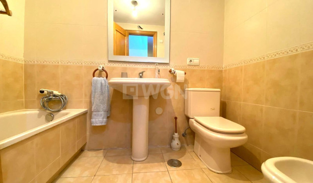 Resale - Apartment / flat - Alicante - Costa Blanca