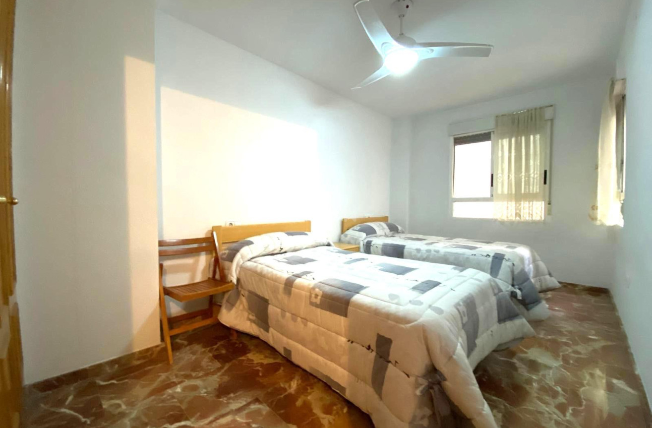 Resale - Apartment / flat - Alicante - Costa Blanca