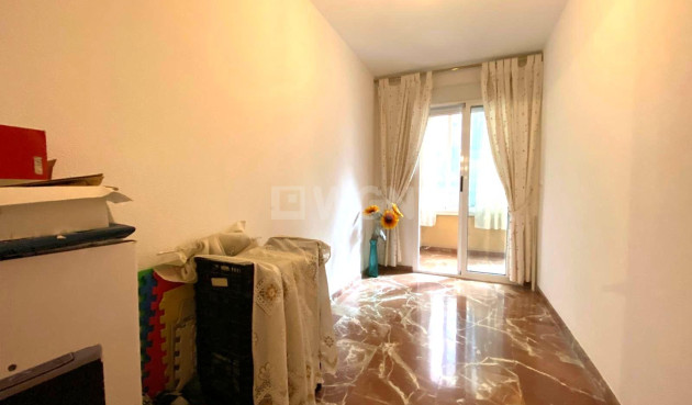 Resale - Apartment / flat - Alicante - Costa Blanca