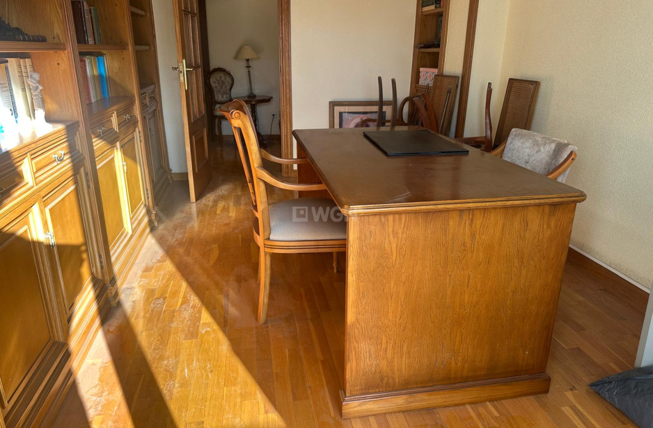 Resale - Apartment / flat - Alicante - Costa Blanca