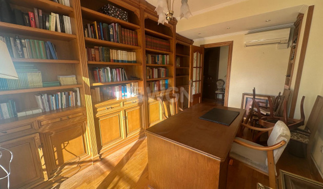 Resale - Apartment / flat - Alicante - Costa Blanca