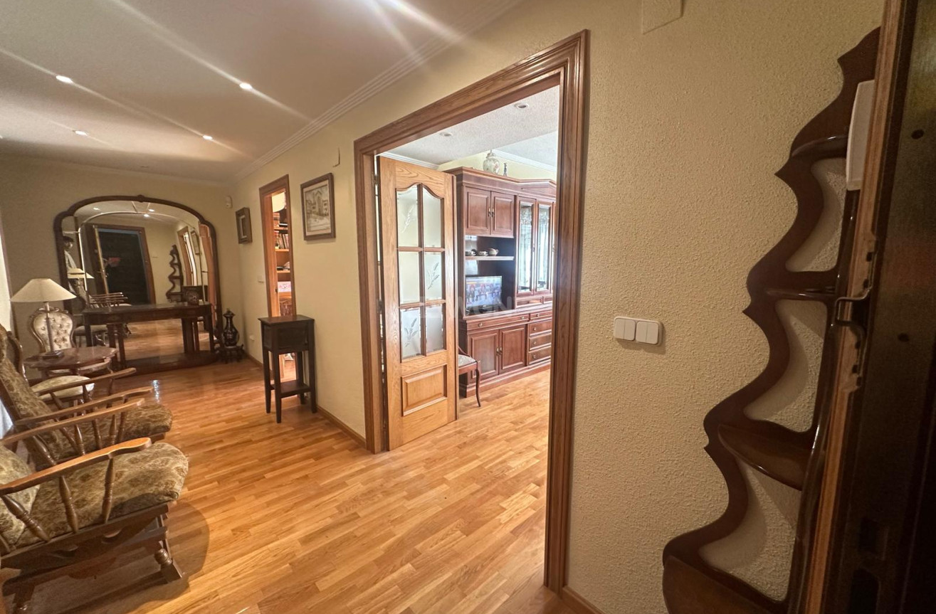 Resale - Apartment / flat - Alicante - Costa Blanca