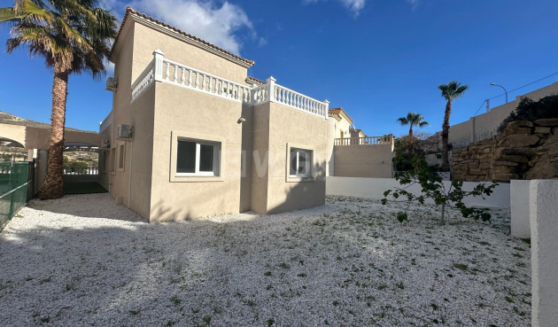 Resale - Villa - El Campello - Costa Blanca