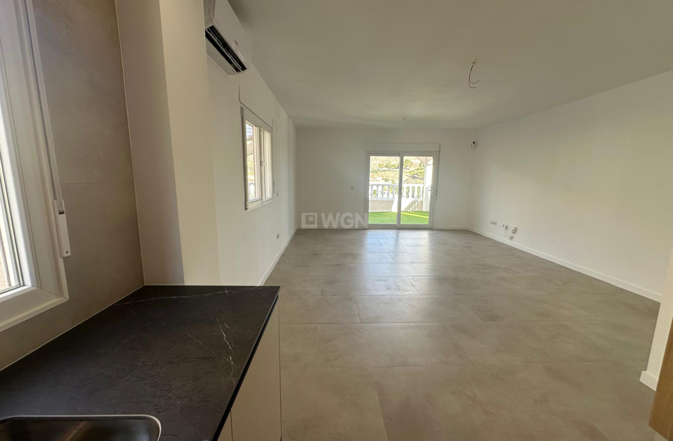 Resale - Villa - El Campello - Costa Blanca