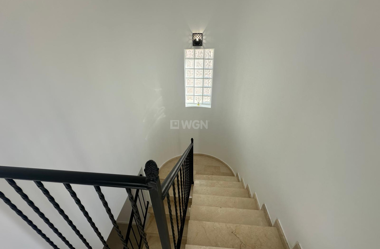 Resale - Villa - El Campello - Costa Blanca