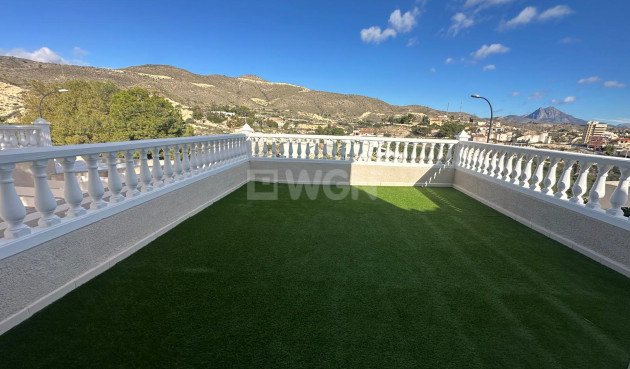 Resale - Villa - El Campello - Costa Blanca