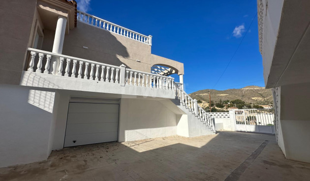 Resale - Villa - El Campello - Costa Blanca