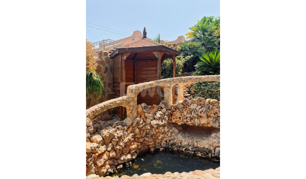 Resale - Villa - Torrevieja - Costa Blanca