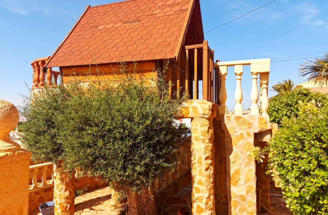 Resale - Villa - Torrevieja - Costa Blanca