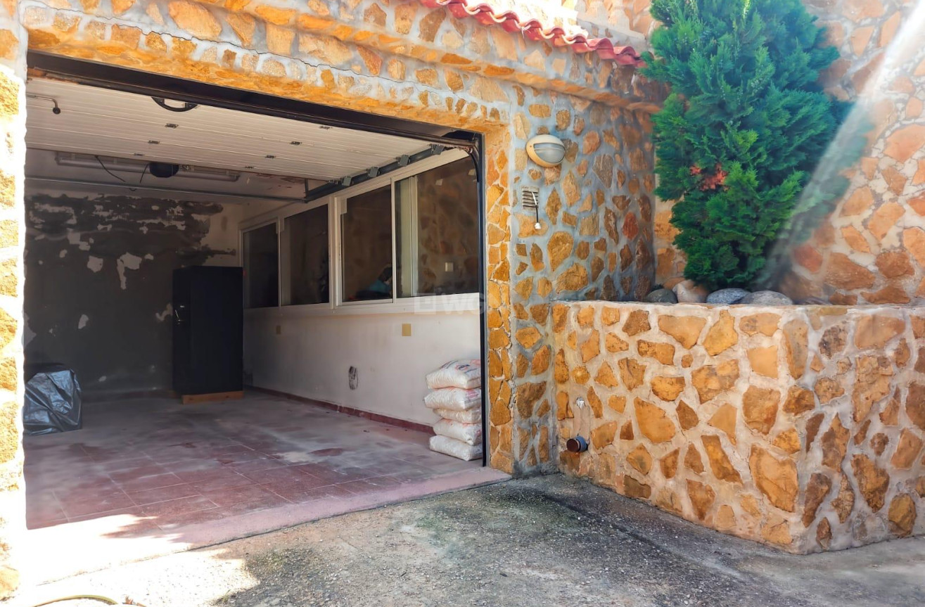 Resale - Villa - Torrevieja - Costa Blanca