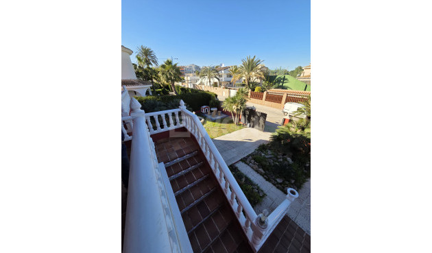 Resale - Villa - Alicante - Costa Blanca