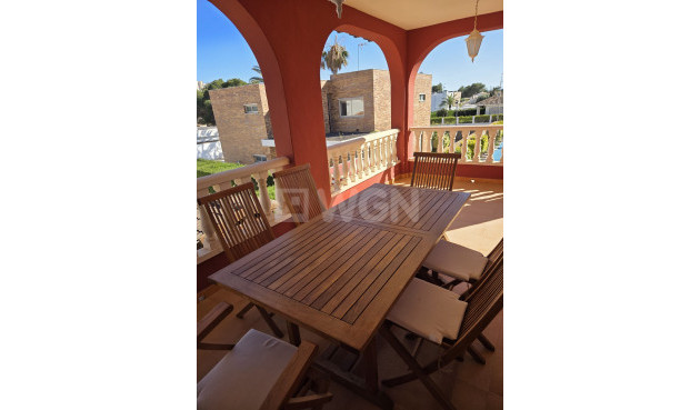 Resale - Villa - Alicante - Costa Blanca