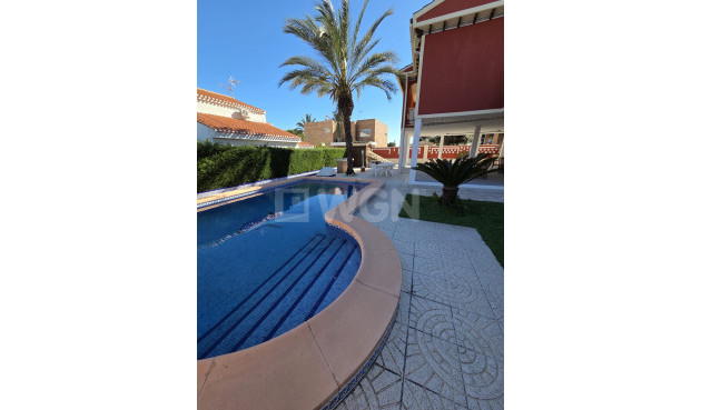 Resale - Villa - Alicante - Costa Blanca