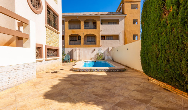 Odsprzedaż - Villa - Orihuela Costa - Costa Blanca