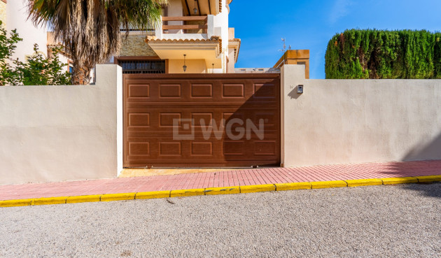 Odsprzedaż - Villa - Orihuela Costa - Costa Blanca