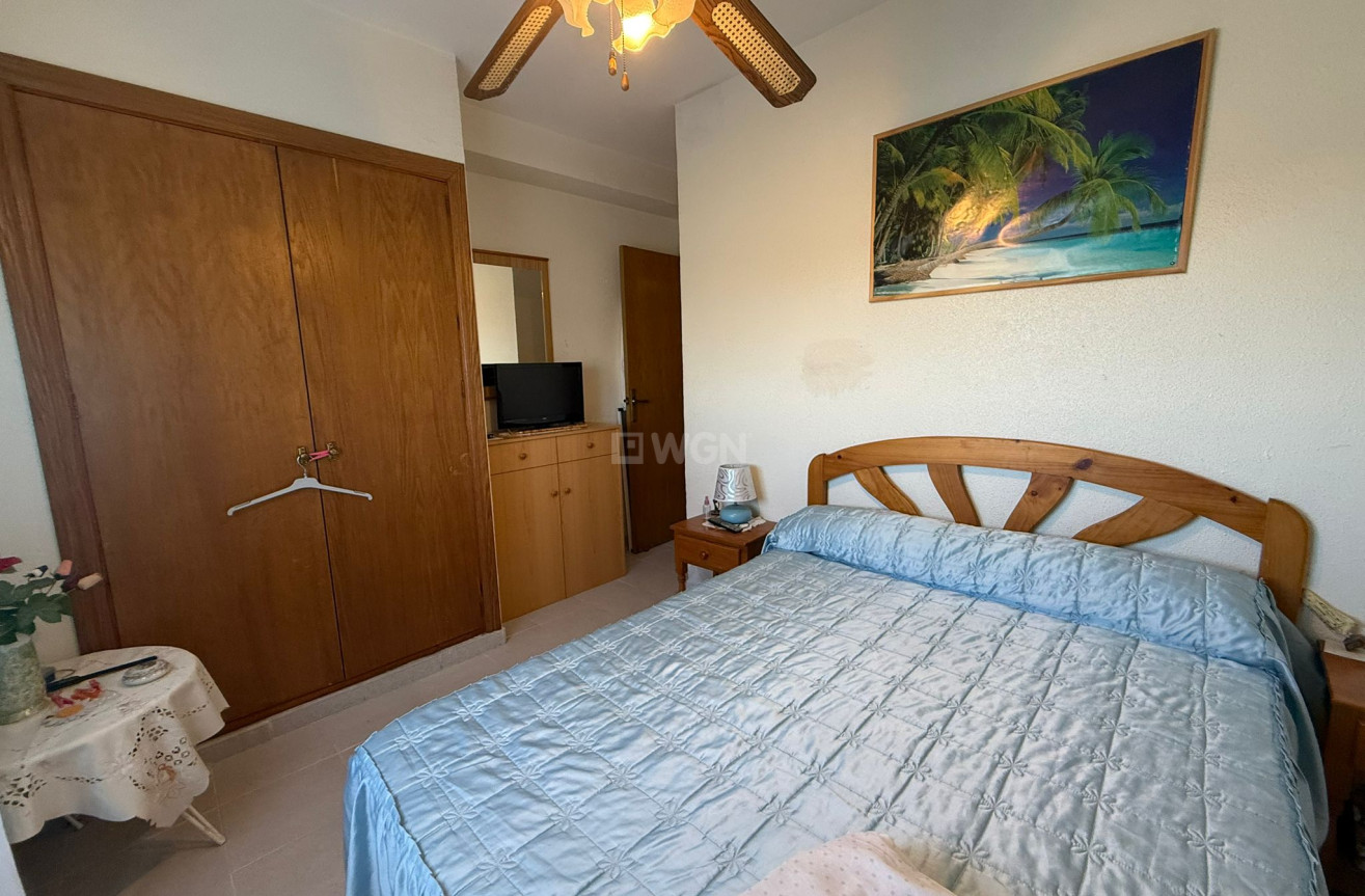 Odsprzedaż - Mieszkanie w bloku - Torrevieja - Costa Blanca