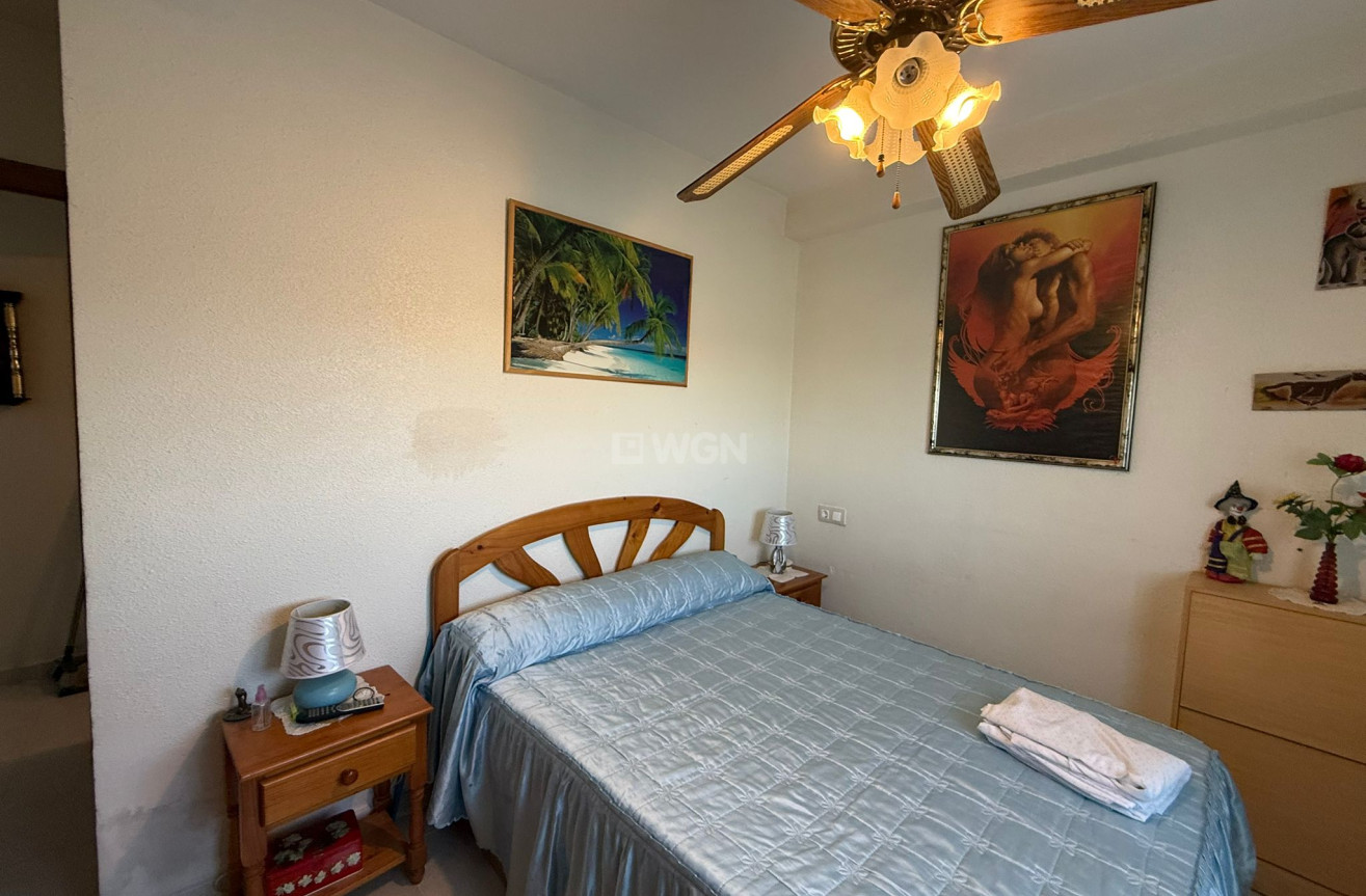 Odsprzedaż - Mieszkanie w bloku - Torrevieja - Costa Blanca