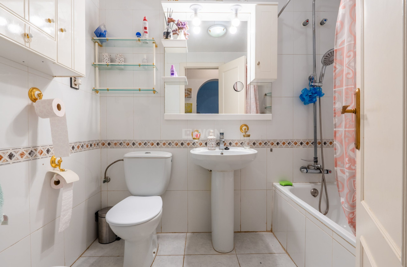 Resale - Bungalow - Orihuela Costa - Costa Blanca