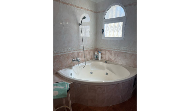 Resale - Villa - Orihuela Costa - Costa Blanca