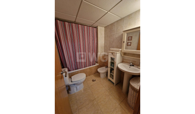 Resale - Apartment / flat - Guardamar del Segura - Costa Blanca